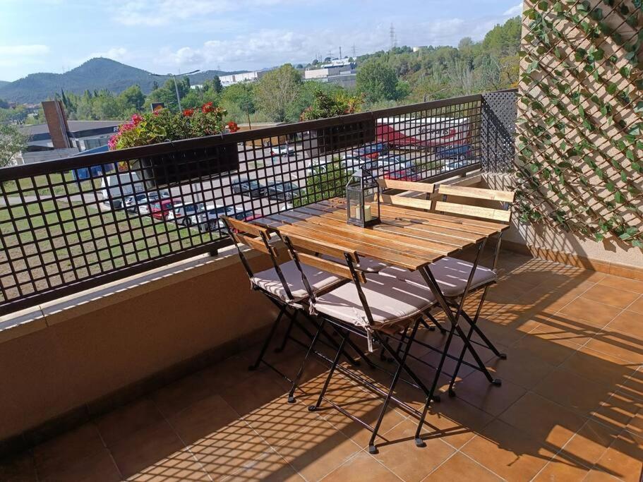 Appartamento Duplex Con Piscina En Rubí Esterno foto