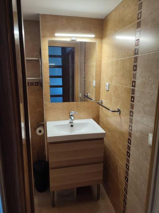 Appartamento Duplex Con Piscina En Rubí Esterno foto